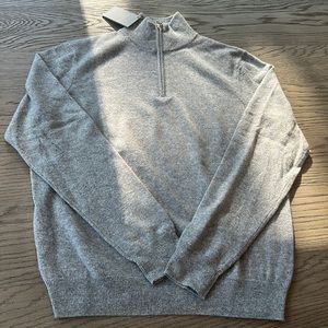 NWT CASHMERE ZIP UP SWEATER